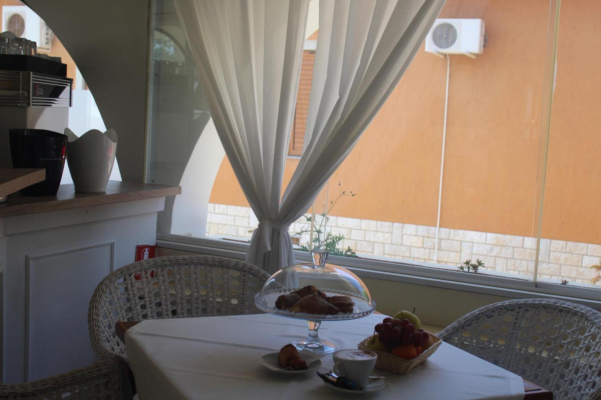 סבודרייה Hotel La Settima Luna מראה חיצוני תמונה